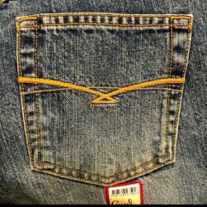 Cruel girl Georgia long relaxed